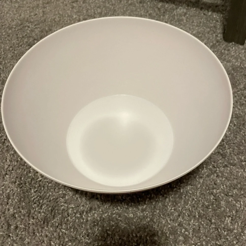 Disney large melamine bowl. Christmas Mickey